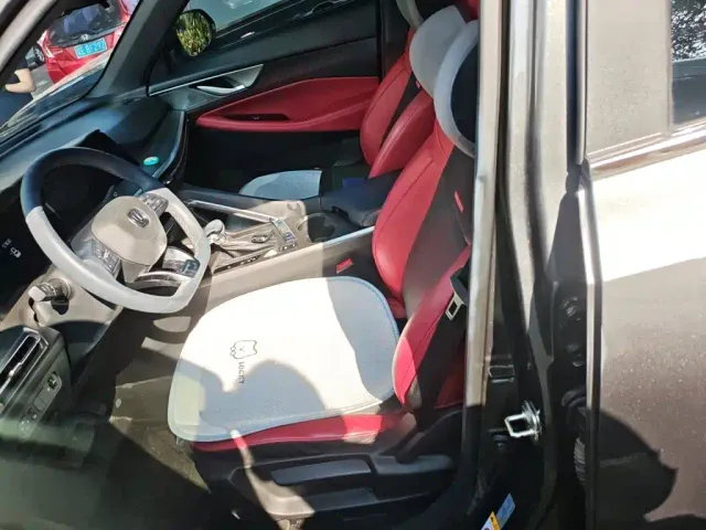 Changan CS35 Plus — Фото автомобиля 11