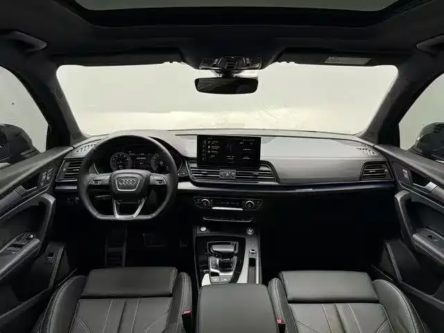 Audi Q5L — Фото автомобиля 7