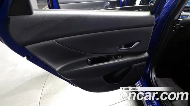 Hyundai AVANTE Новый Avante (CN7) — Фото автомобиля 25
