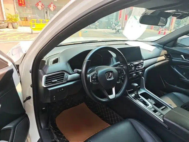 Honda Inspire — Фото автомобиля 9