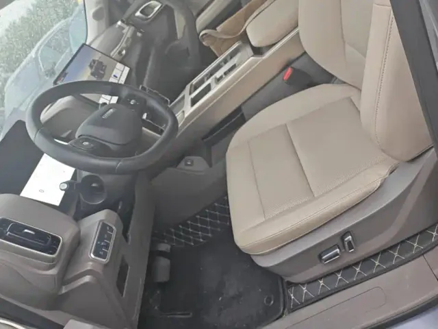 Haval Big Dog — Фото автомобиля 9