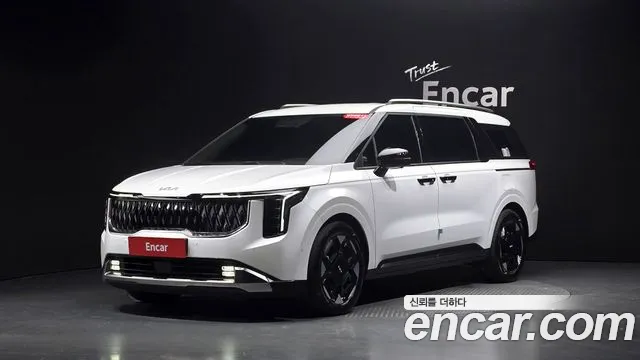 Kia Canival Новый Carnival 4 поколение Бензин 7 мест Noblesse — Фото автомобиля 2