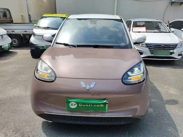 Wuling Bingo — Фото автомобиля 2
