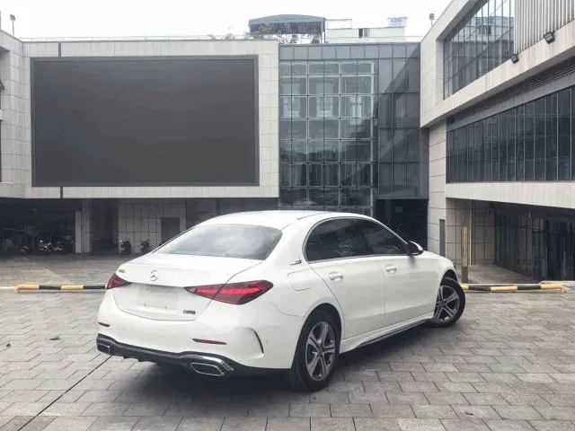 Mercedes-Benz C-Class — Фото автомобиля 9