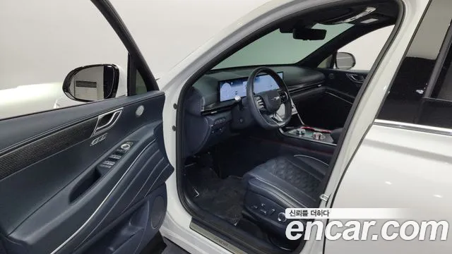 Genesis GV80 — Фото автомобиля 10