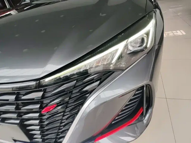 Changan Eado — Фото автомобиля 23