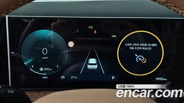 Hyundai Santafe Santa Fe (MX5) Бензин 2.5T 2WD — Фото автомобиля 8