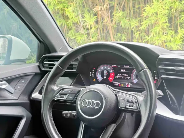 Audi A3 — Фото автомобиля 5