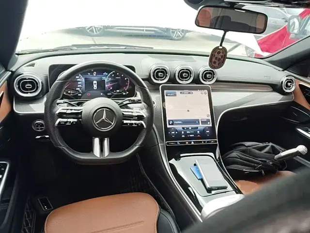Mercedes-Benz C-Class — Фото автомобиля 9