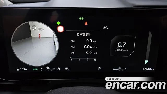 Kia Canival Новый Carnival 4 поколение Дизель 9 мест Signature — Фото автомобиля 8