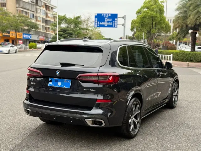 BMW X5 — Фото автомобиля 7