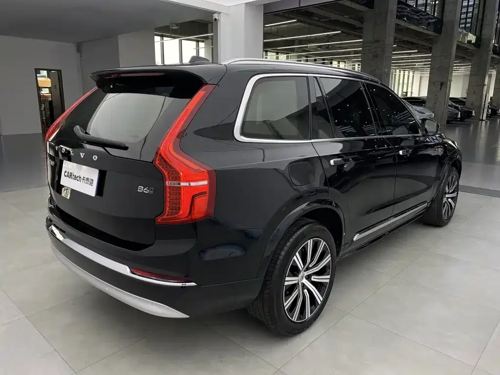 Volvo Volvo XC90 2022 B6 Smart Elite Luxury 7-Seater — Фото автомобиля 4