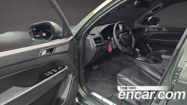 KG_Mobility_Ssangyong Rexton Новый Rexton Sport Khan Дизель 2.2 4WD — Фото автомобиля 10