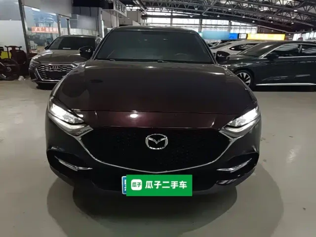 Mazda CX-4 — Фото автомобиля 2