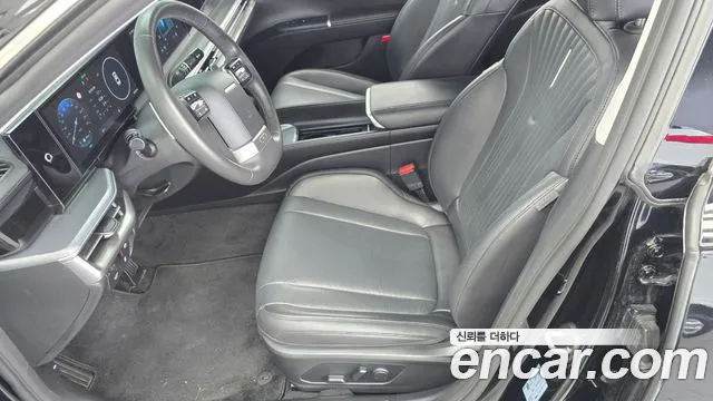 Hyundai Grandeur Grandeur (GN7) 2.5 Бензин 2WD — Фото автомобиля 29