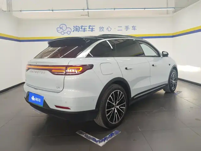 Leapmotor C11 — Фото автомобиля 3