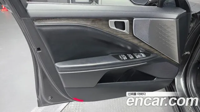 Kia K8 2.5 Бензин 2WD — Фото автомобиля 23