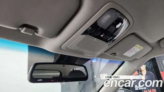 KG_Mobility_Ssangyong TIBOLI Very New Tivoli Бензин 1.5 2WD — Фото автомобиля 18
