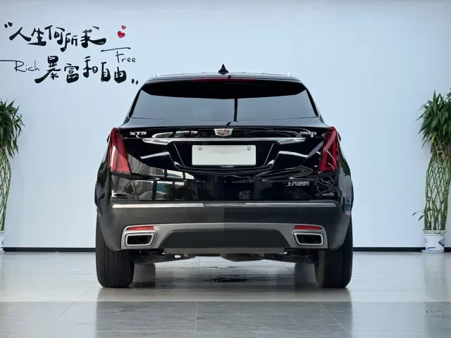 Cadillac XT5 — Фото автомобиля 18