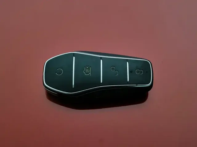 BYD Qin PLUS — Фото автомобиля 19