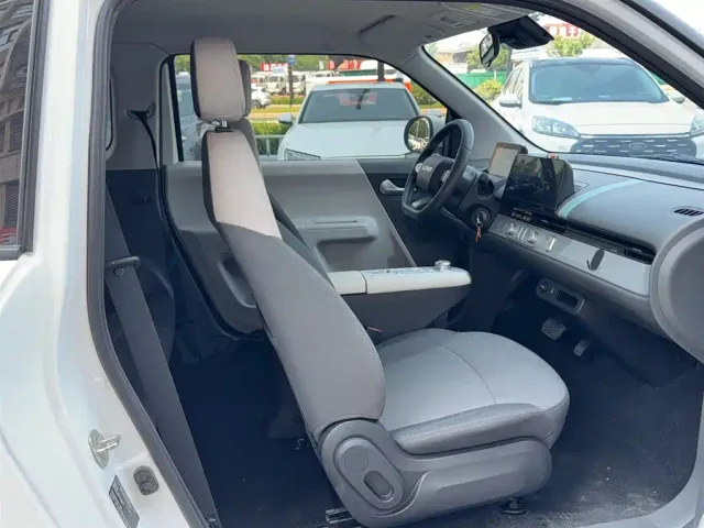 Changan Lumin — Фото автомобиля 6
