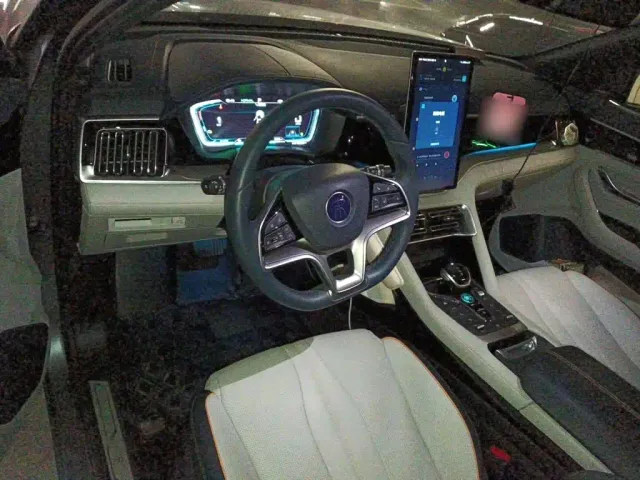 BYD Song PLUS — Фото автомобиля 5