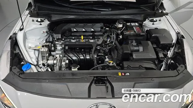 Hyundai Avante CN7 — Фото автомобиля 6