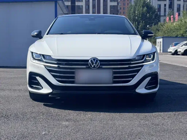 Volkswagen CC — Фото автомобиля 8