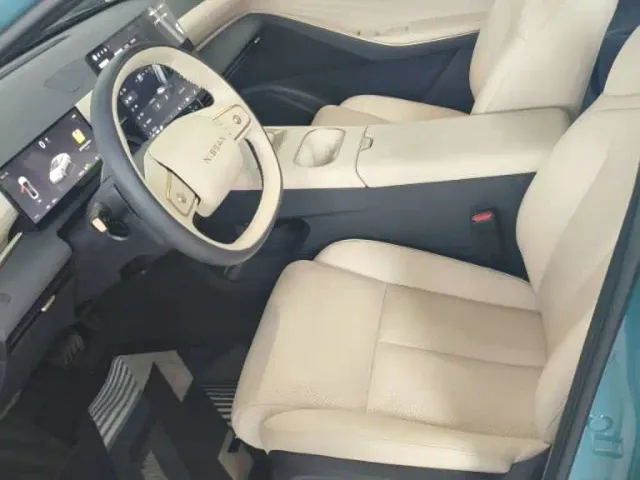 Nissan N6 — Фото автомобиля 5
