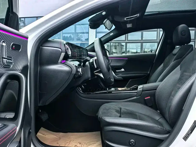 Mercedes-Benz A-Class — Фото автомобиля 4