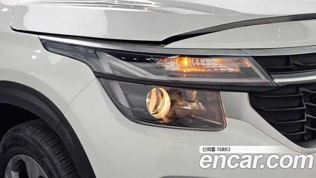 Kia Seltos New — Фото автомобиля 7