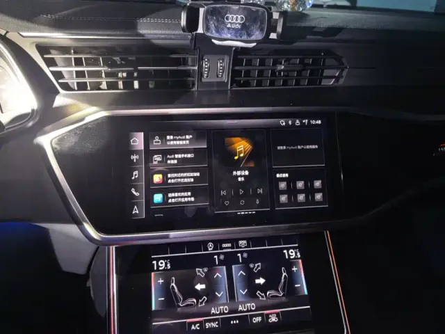 Audi A7L — Фото автомобиля 13