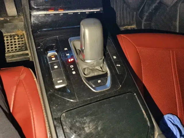 Wuling Victory — Фото автомобиля 10