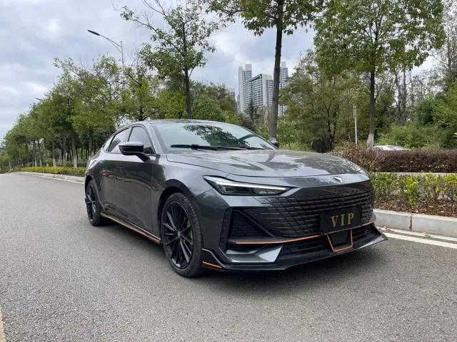 Changan UNI-V — Фото автомобиля 3