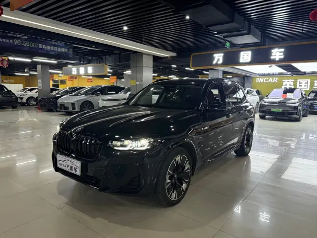 Фотография автомобиля — BMW iX3