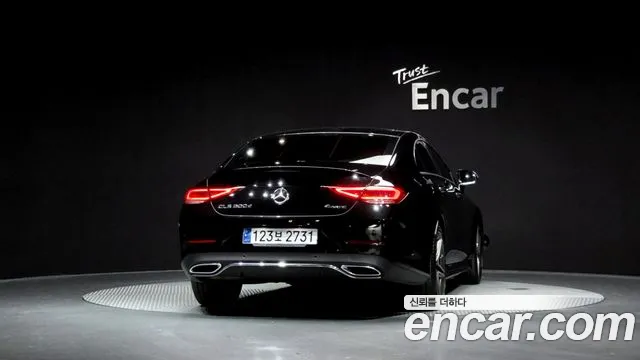 Mercedes-Benz CLS-Class — Фото автомобиля 4