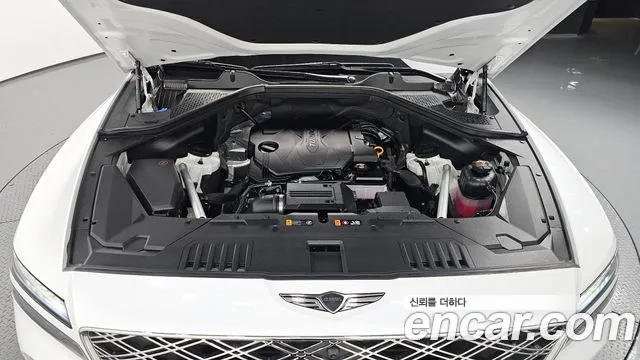 Genesis GV80 — Фото автомобиля 9