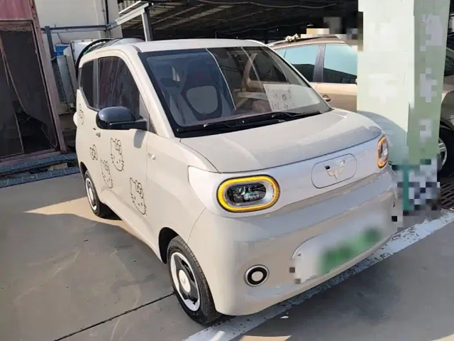 Wuling Hongguang Mini EV — Фото автомобиля 3