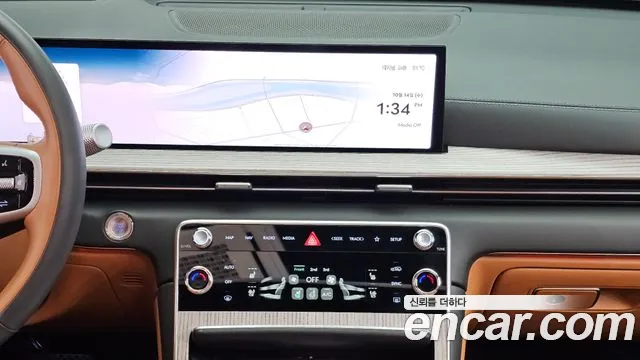 Genesis GV80 — Фото автомобиля 15