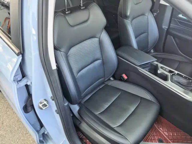 Geely Emgrand — Фото автомобиля 3