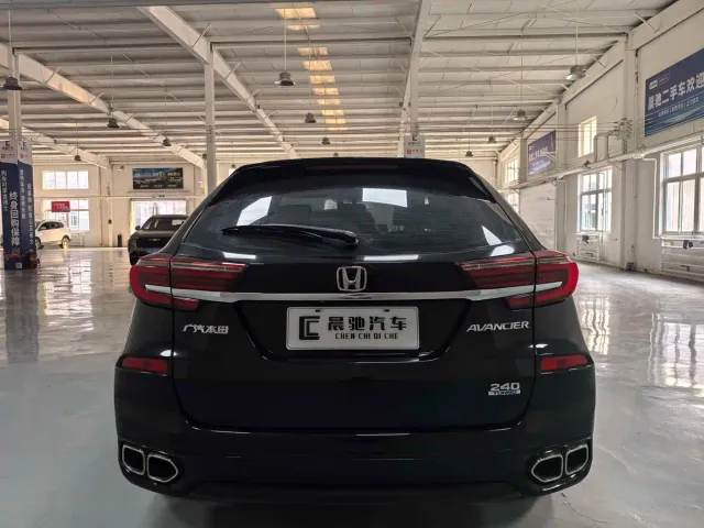 Honda Avancier — Фото автомобиля 5