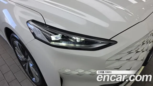 Kia K8 Hybrid — Фото автомобиля 7