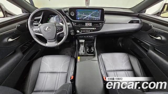 Lexus ES 7th Gen — Фото автомобиля 10