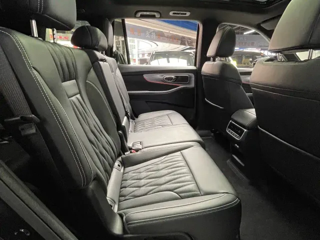GAC Trumpchi GS8 — Фото автомобиля 27