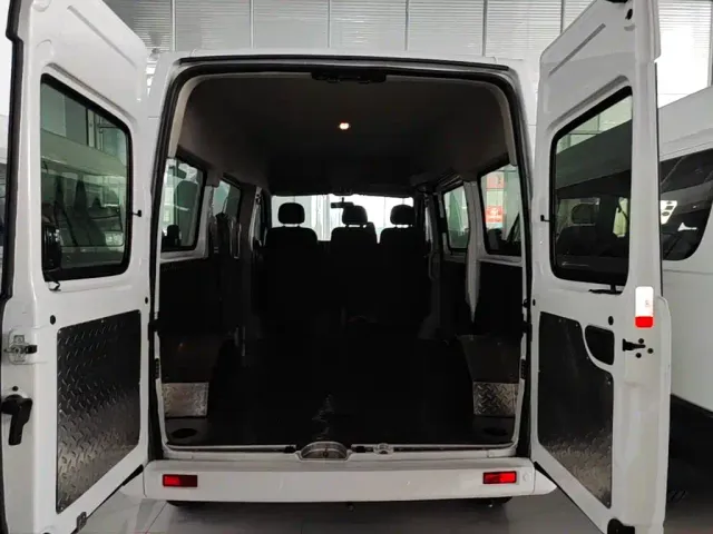 Maxus Xintu V80 — Фото автомобиля 18