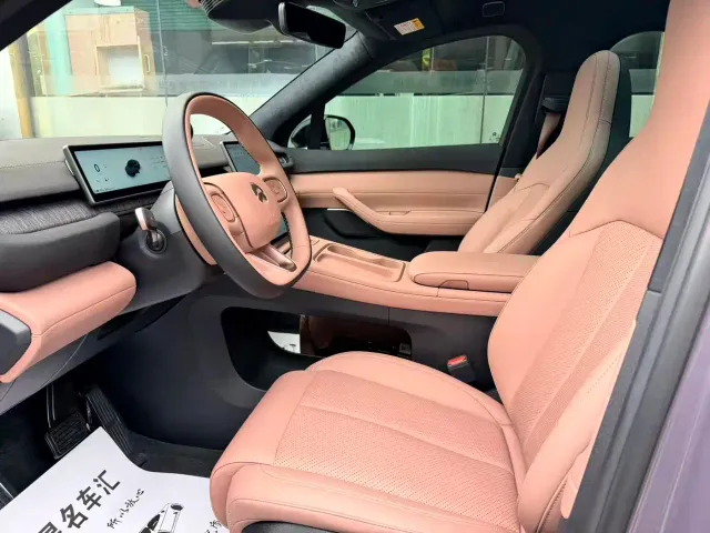 Nio EC6 — Фото автомобиля 4