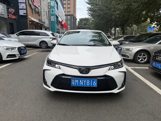 Toyota Corolla — Фото автомобиля 2