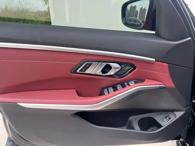 BMW 3 Series — Фото автомобиля 7