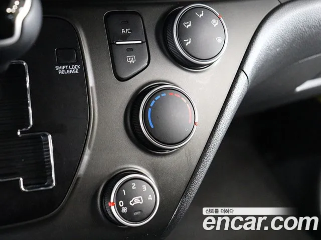 Kia RAY Новый Kia Ray Prestige — Фото автомобиля 12