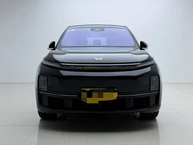 Li Auto L7 — Фото автомобиля 3